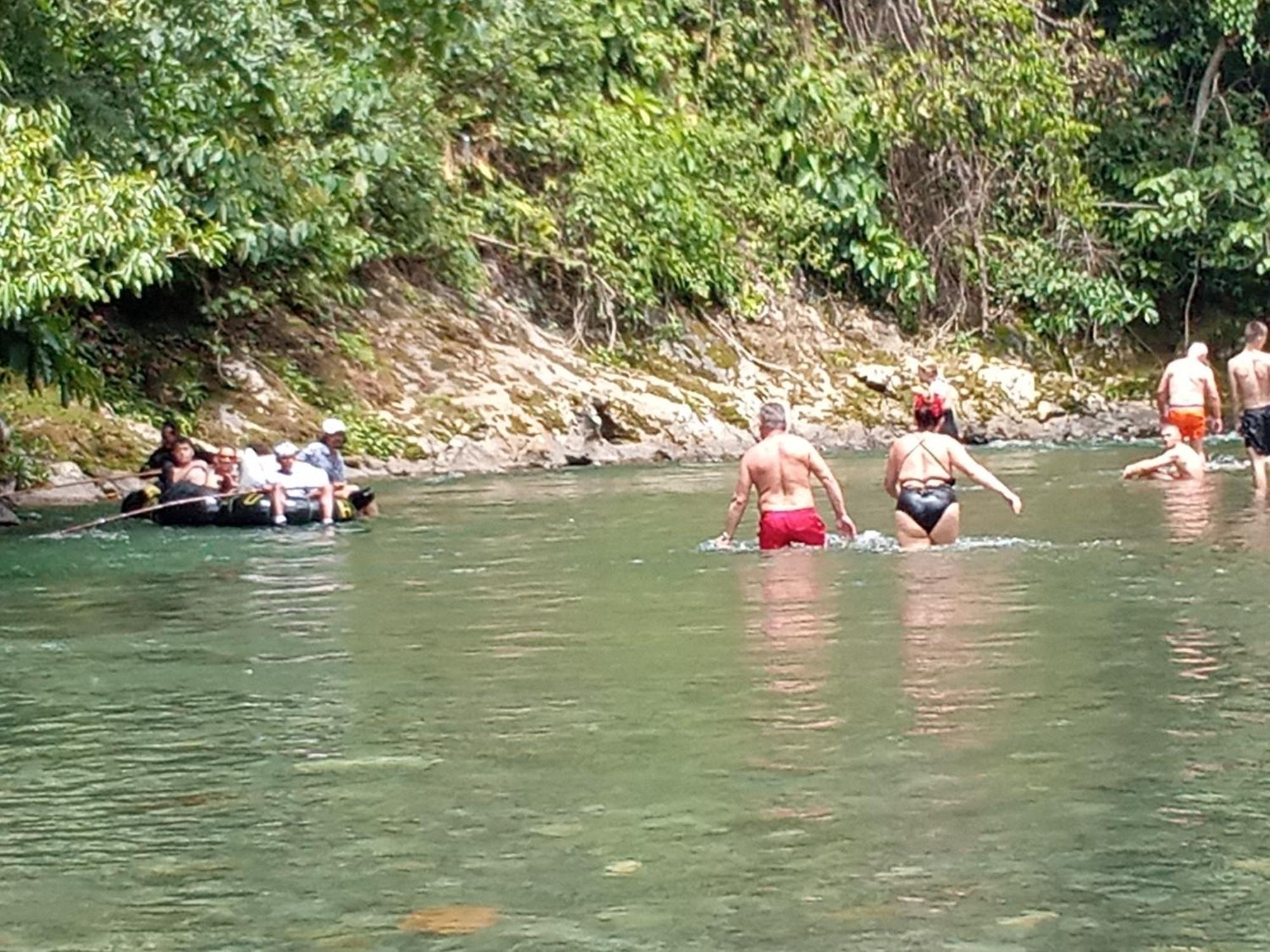Jungle Treking & Jungle Tour If You Want To Stay Here,You Must Book Treking Only With Us Букіт-Лаванґ Екстер'єр фото